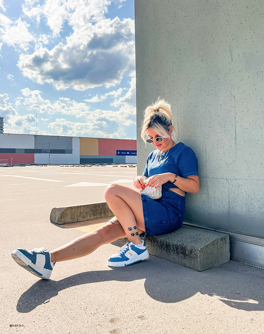 Baskets en jean à bijoux abeille