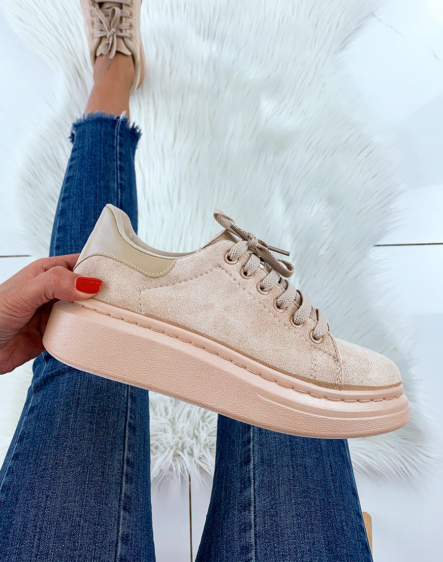 Baskets en suédine beige à plateforme