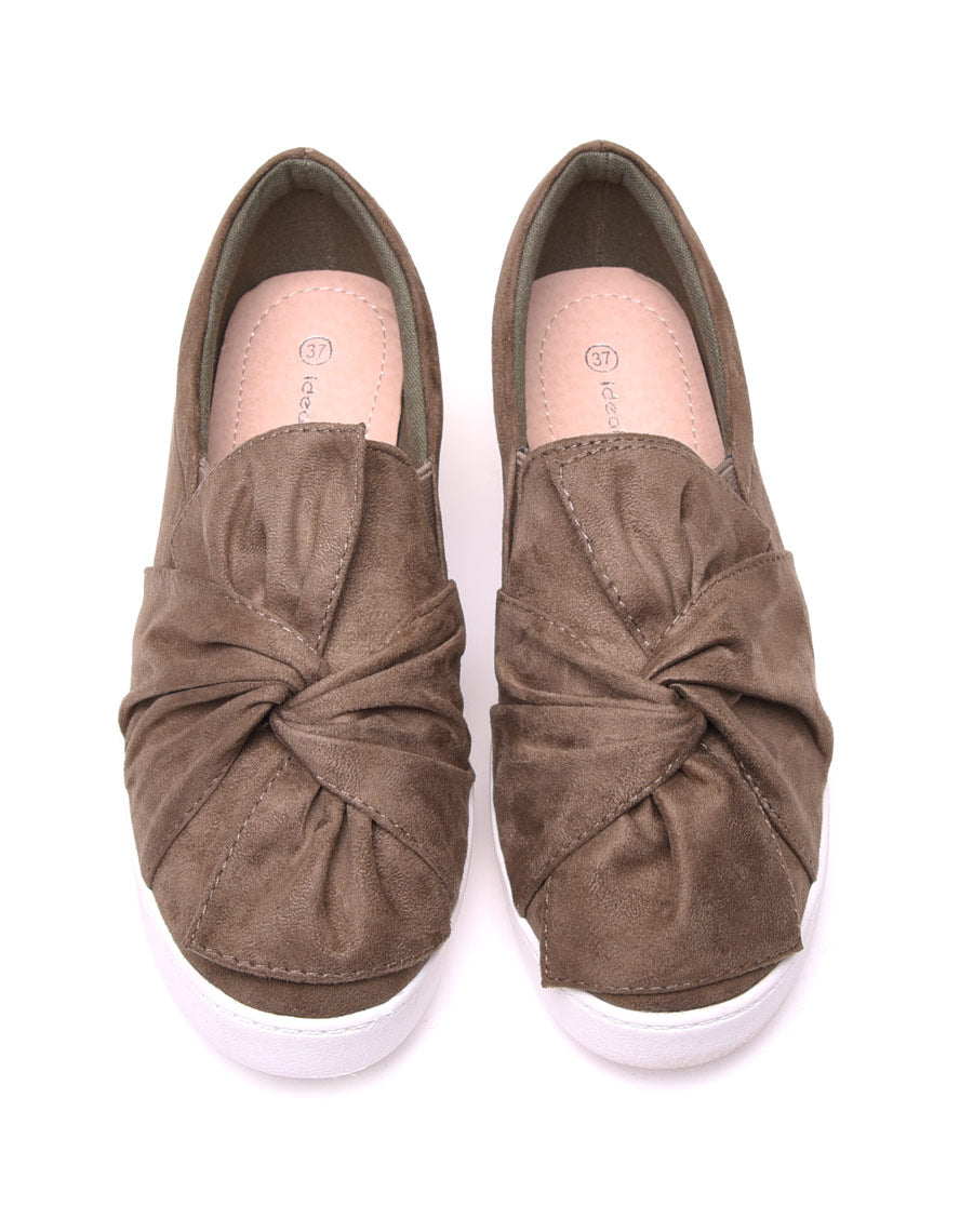 Baskets en suédine kaki à n?ud