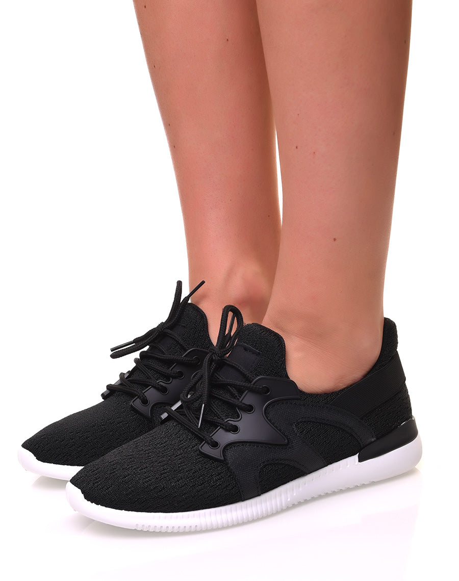 Baskets en toile texturée noire à empiècements multiples