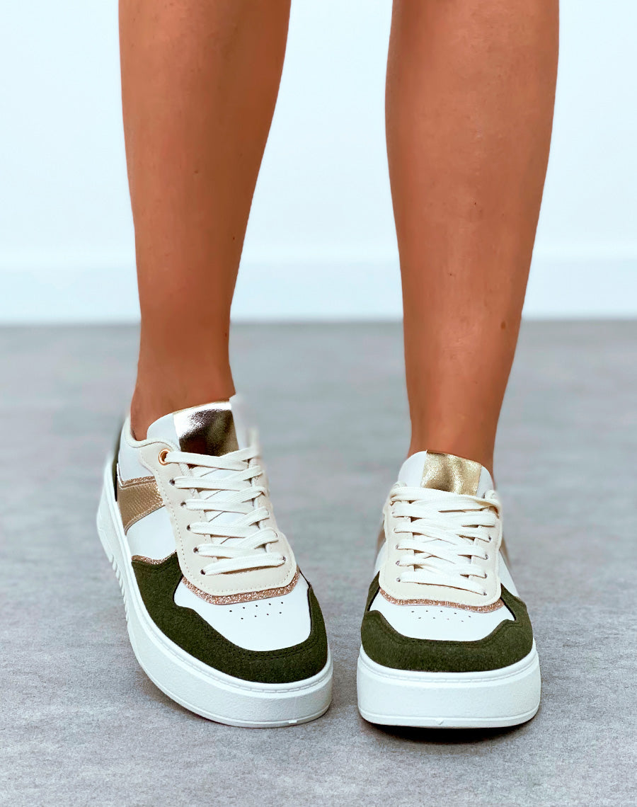 Baskets femme bi-couleurs vert kaki à empiècements et détail dorée