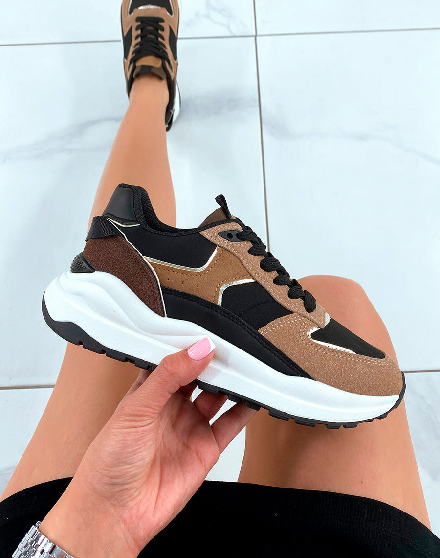 Baskets femme noires avec empiècements taupe et dorés