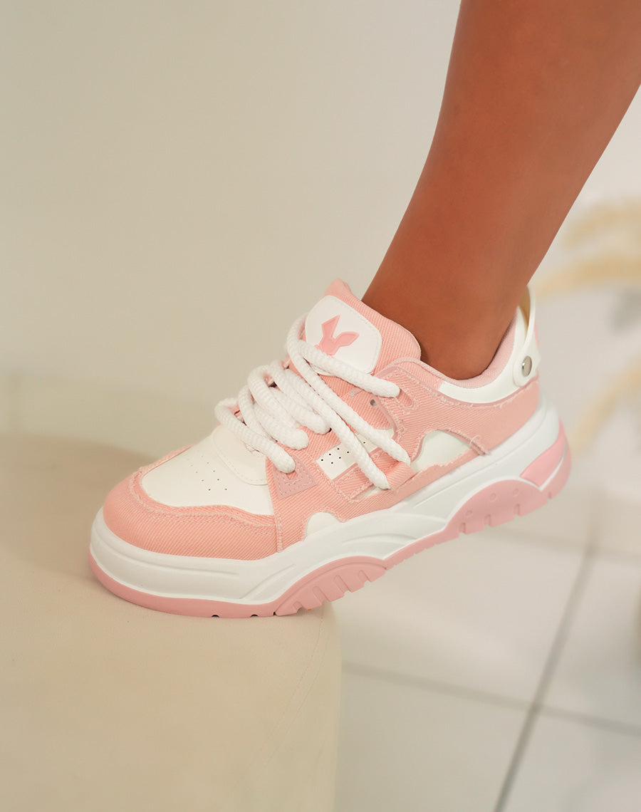 Baskets femme rose et blanche tendance effet déchiré à lacets corde