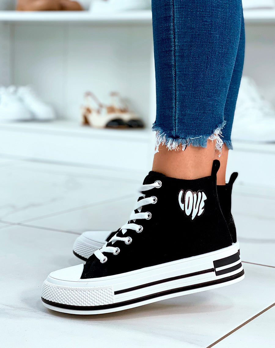 Baskets femmes en toiles noires et à inscription Love