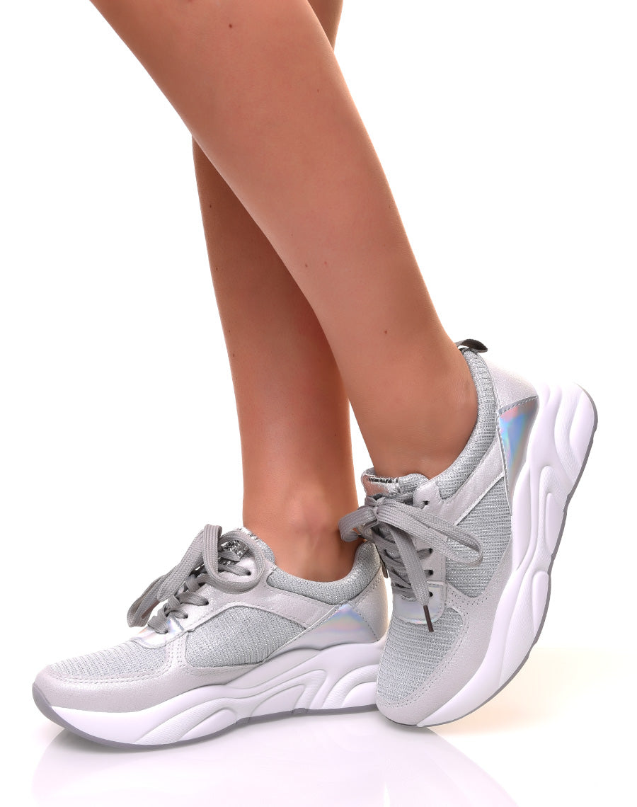 Baskets grises pailletées à semelles épaisses