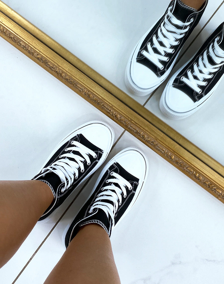 Baskets hautes noires à motifs