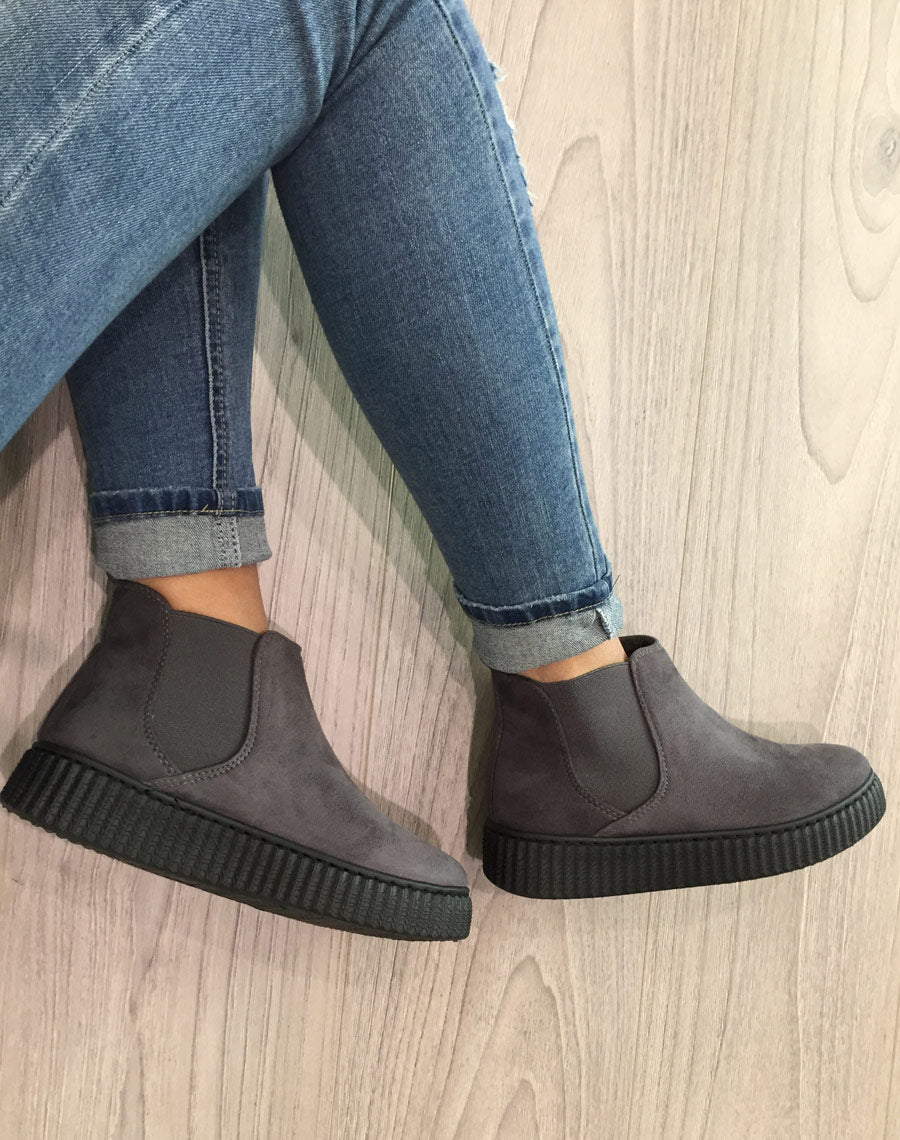 Baskets montantes en suédine grises