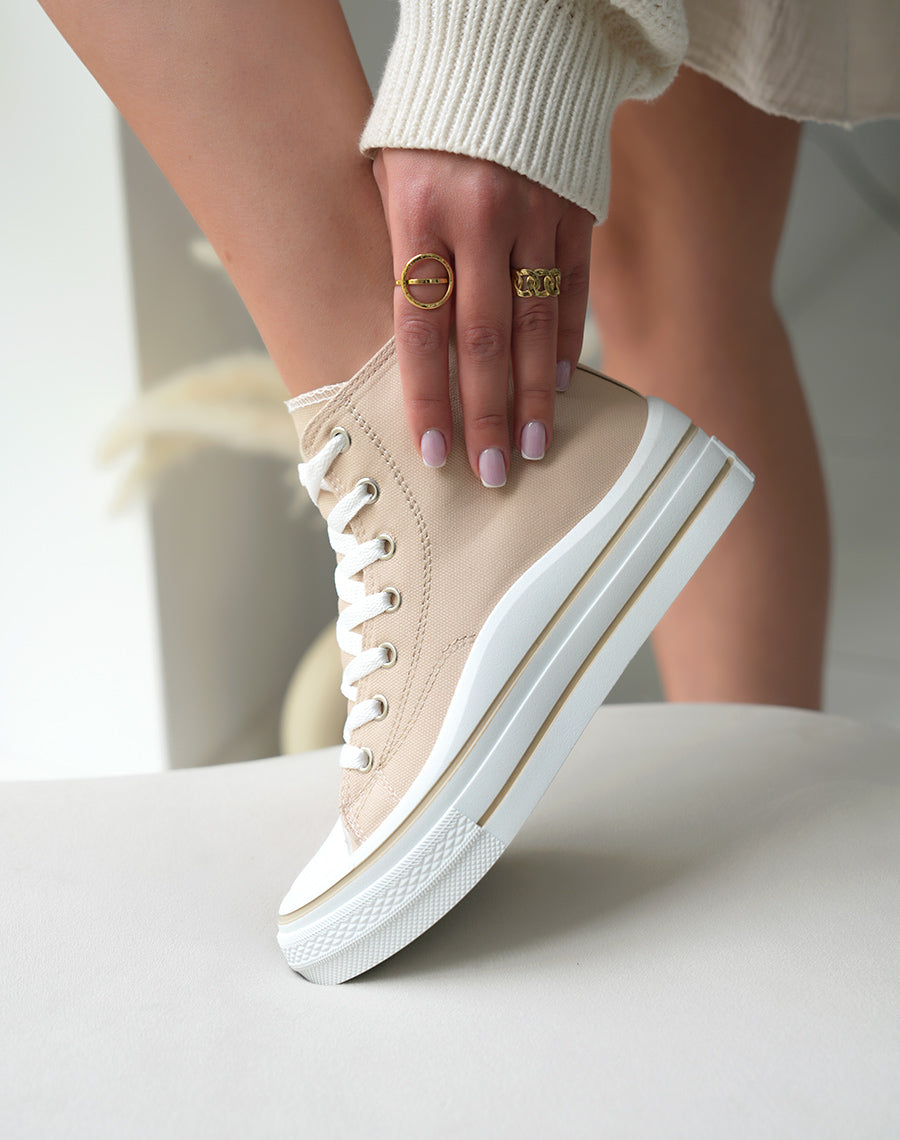 Baskets montantes femme en toile beige avec semelle épaisse