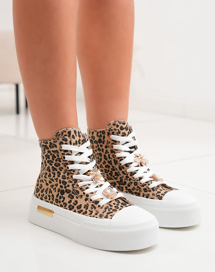 Baskets montantes femme léopard tendance avec plateforme et détails dorés
