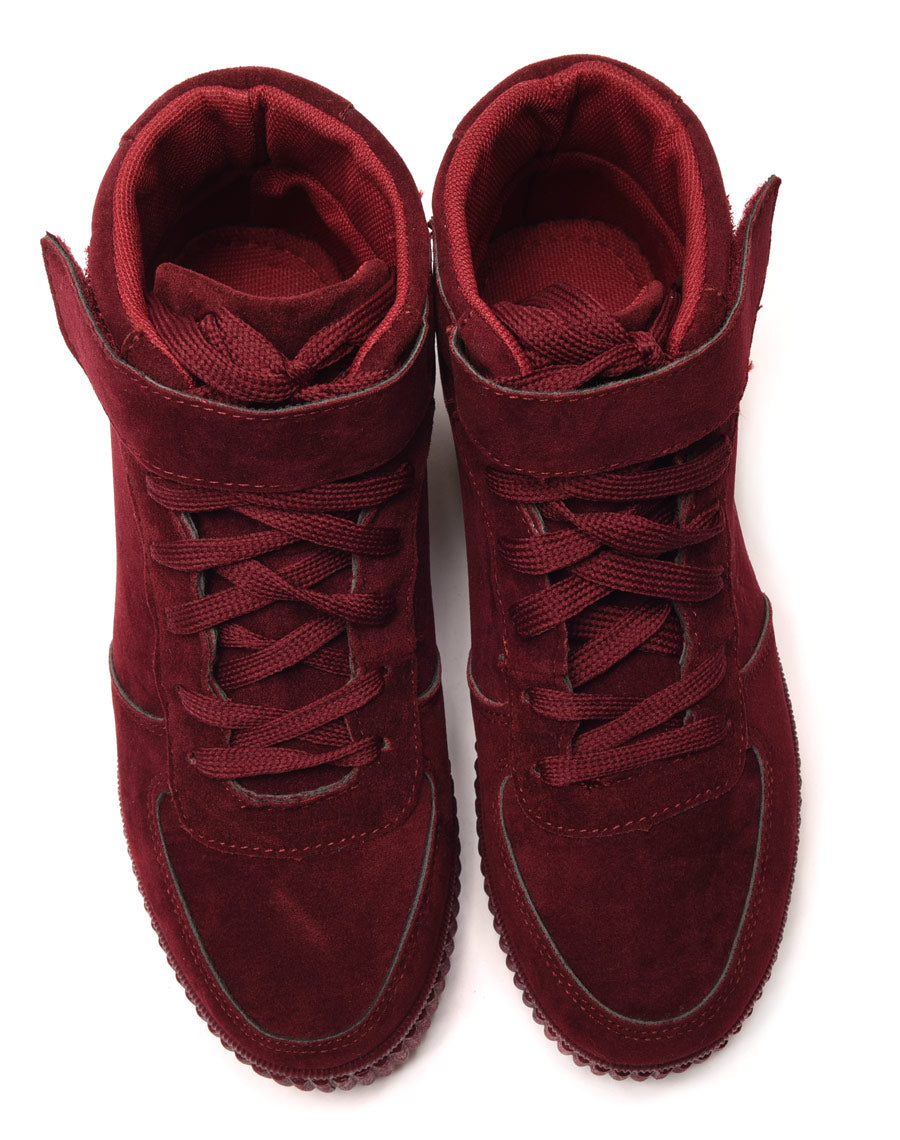 Baskets montantes à lacets en suédine bordeaux