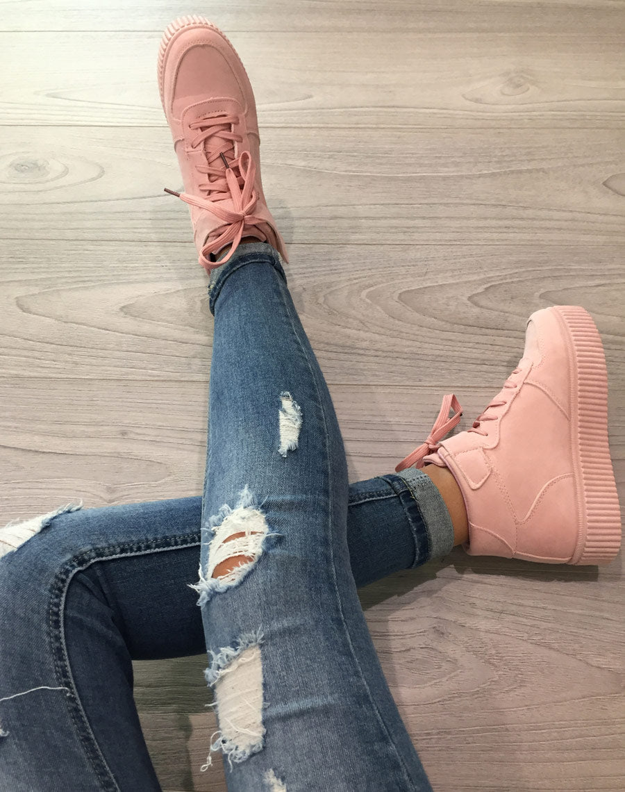 Baskets montantes à lacets en suédine rose pâle