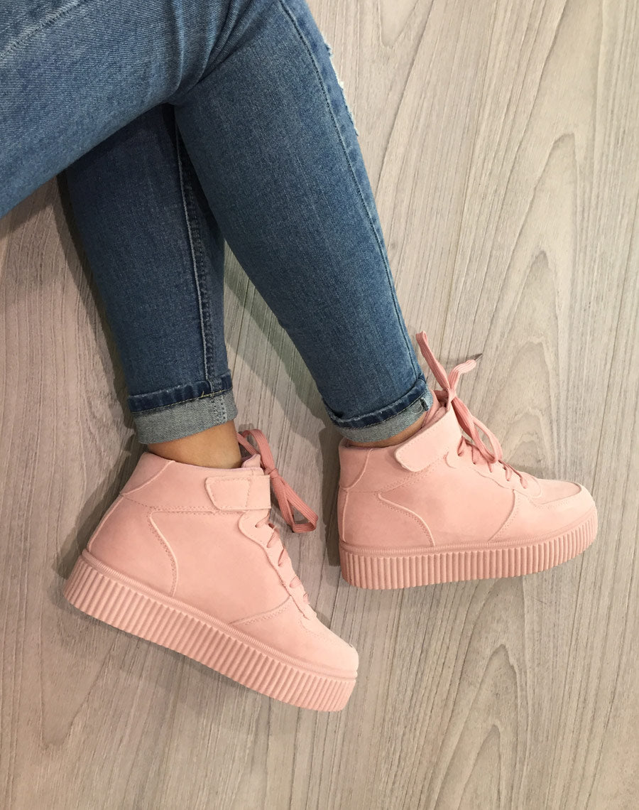 Baskets montantes à lacets en suédine rose pâle
