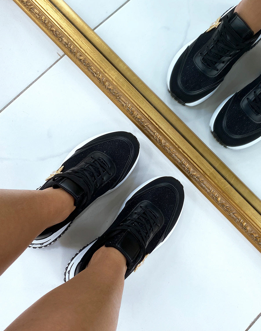 Baskets noir pailleté à détail en forme d’abeille