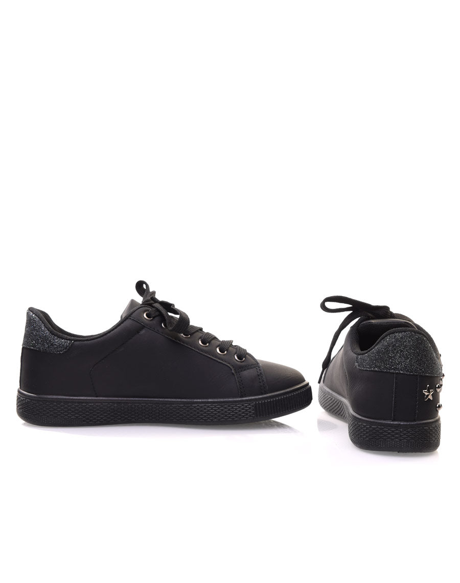 Baskets noires