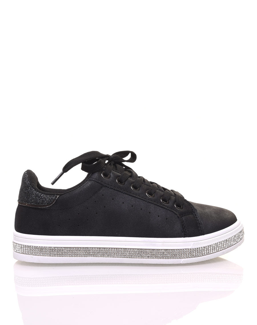 Baskets noires avec strass