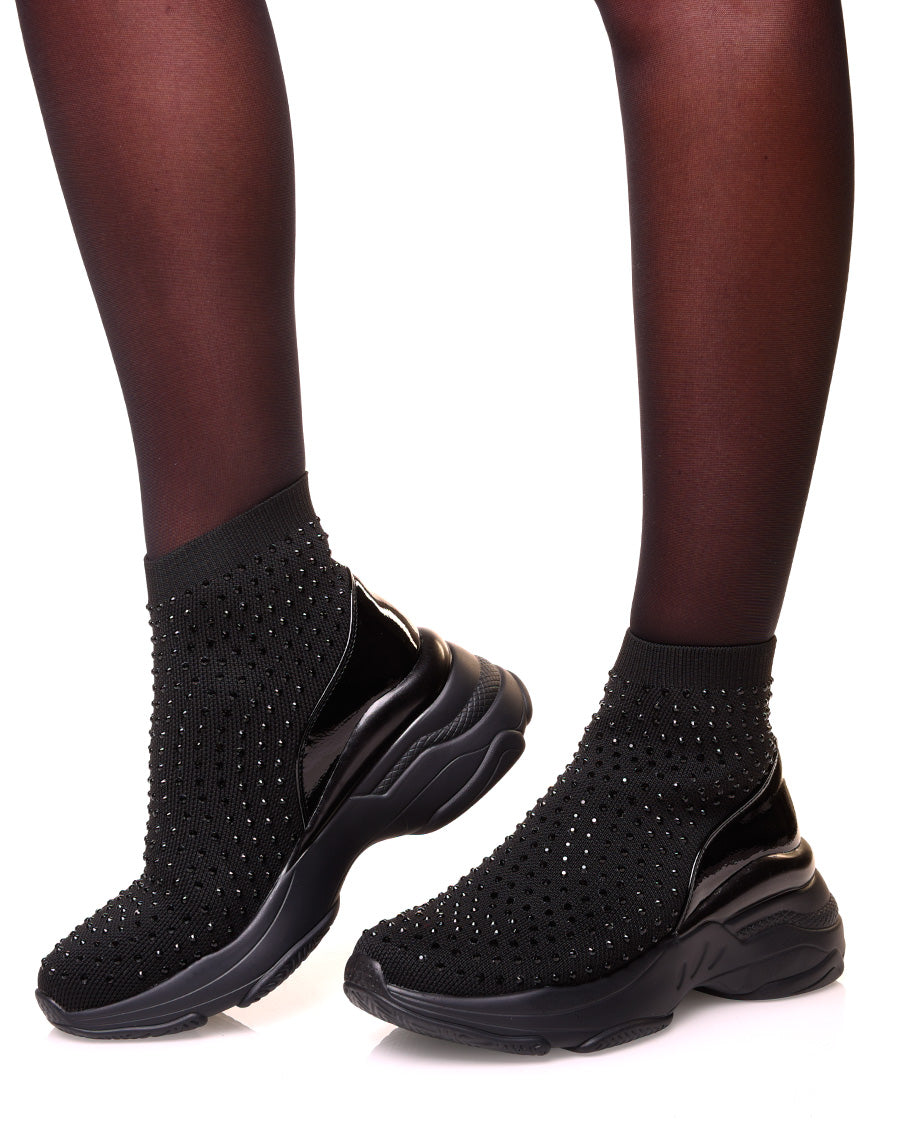Baskets noires en forme de chaussette ajourées de perles