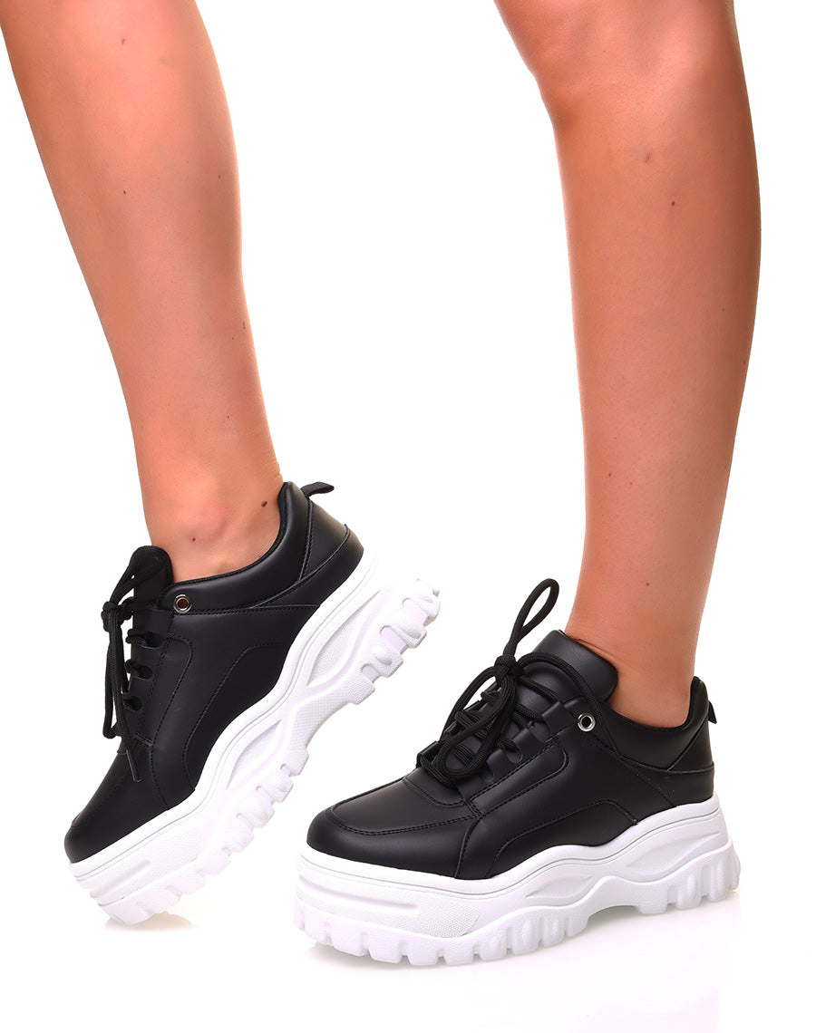 Baskets noires à plateforme