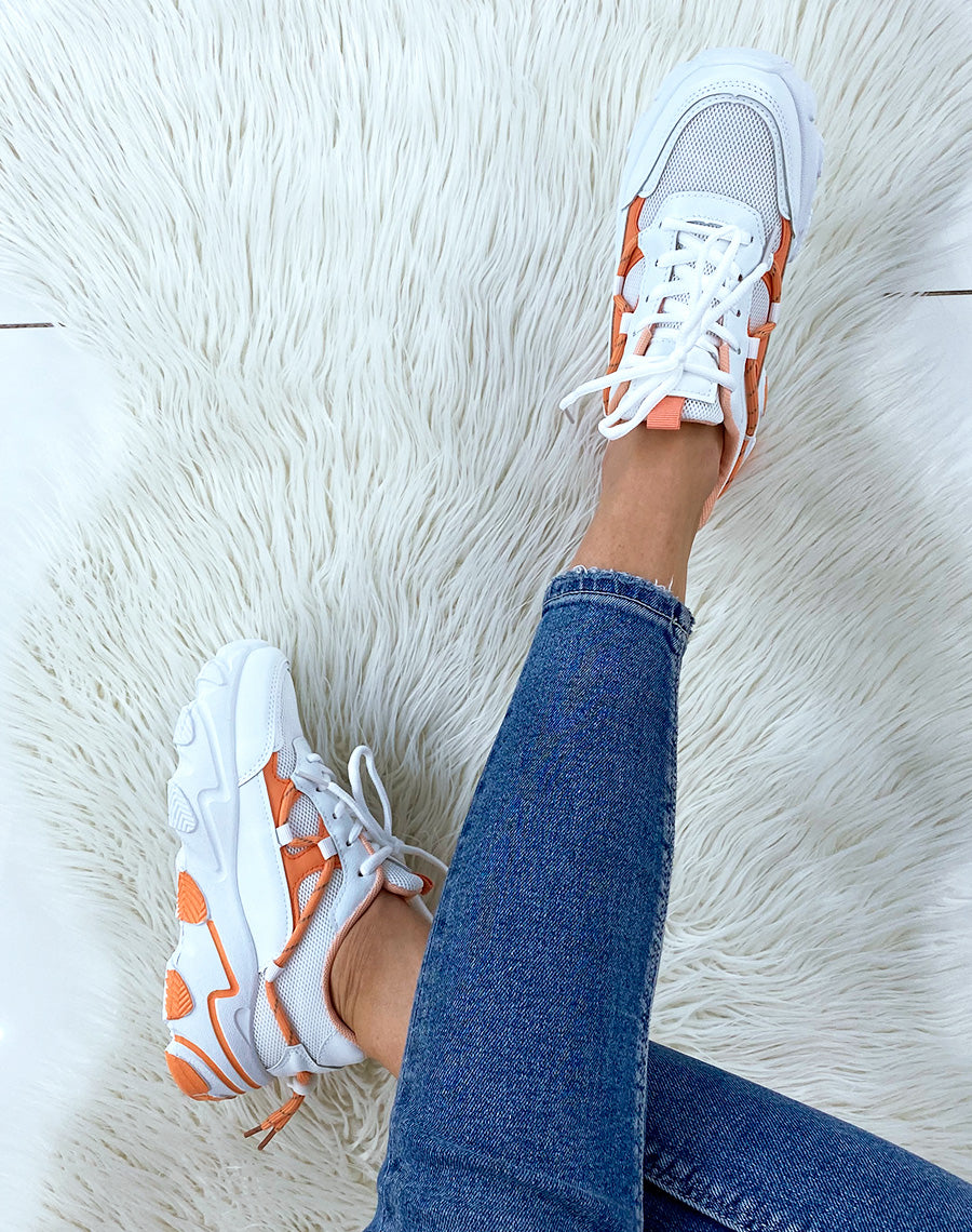 Baskets orange bi-matière à semelle épaisse