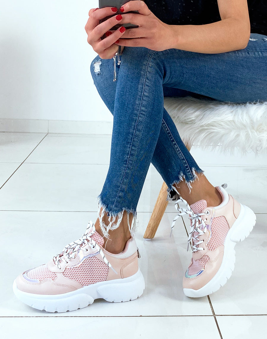 Baskets pink détail holographique