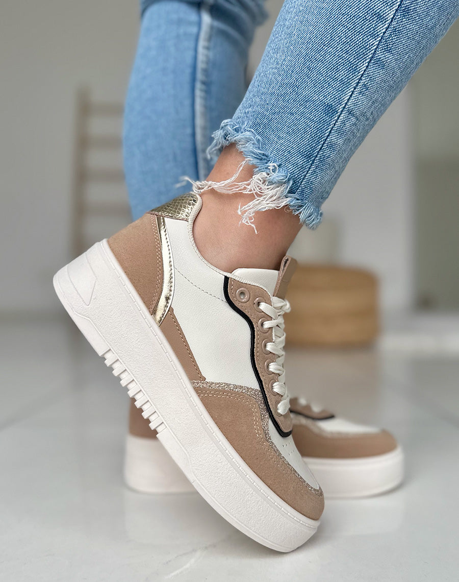 Baskets à plateforme multicolore et détails dorées