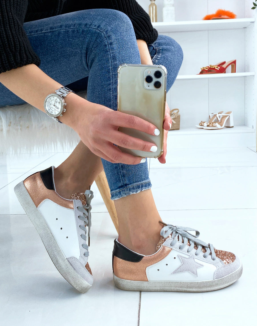 Baskets roses gold et blanches à détails pailletés