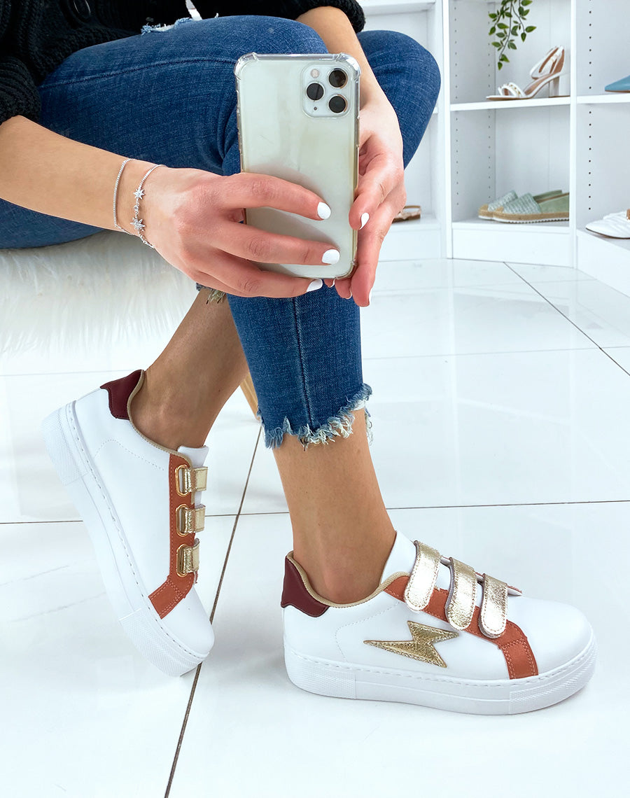 Baskets à scratch et à empiècements colorés