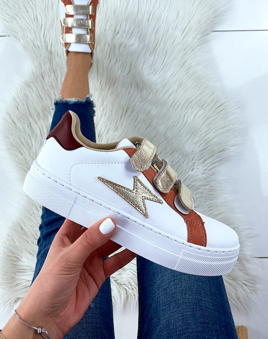 Baskets à scratch et à empiècements colorés