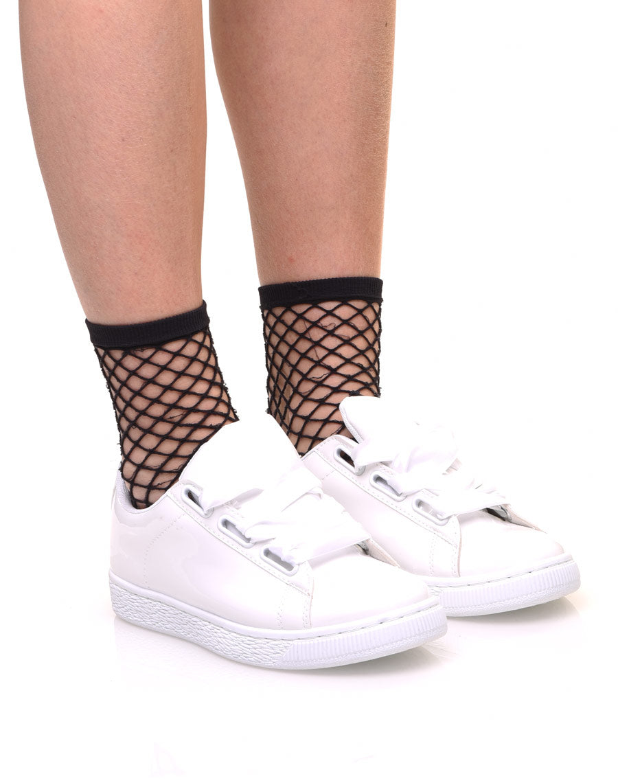 Baskets vernis blanches