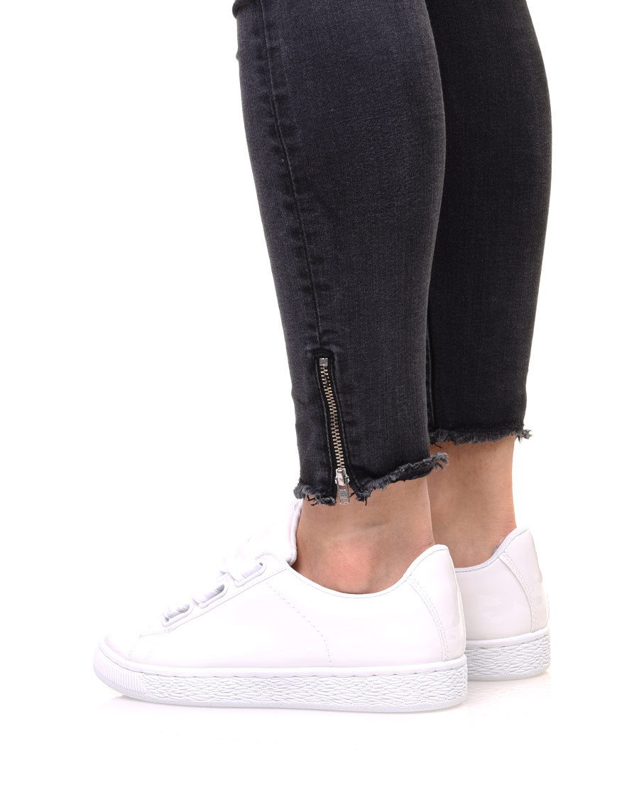 Baskets vernis blanches