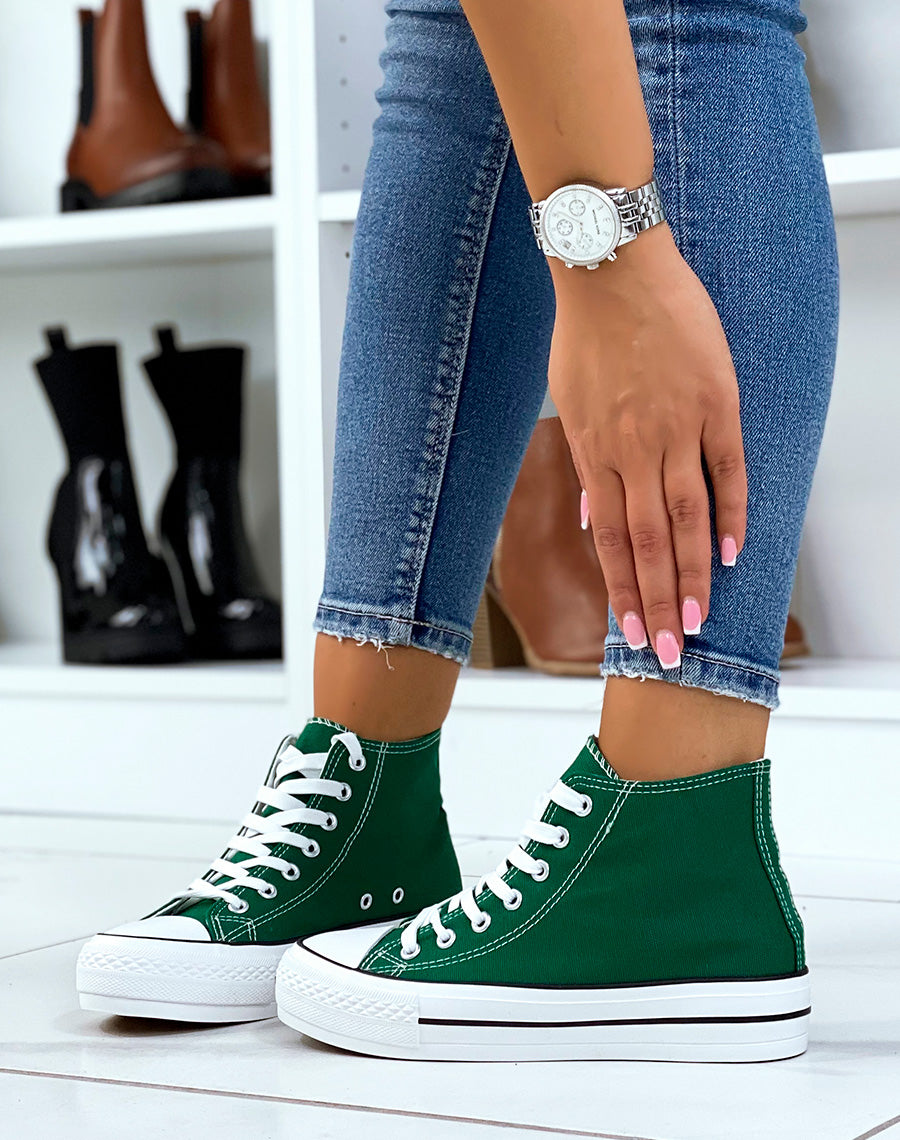 Baskets vertes en toile montantes