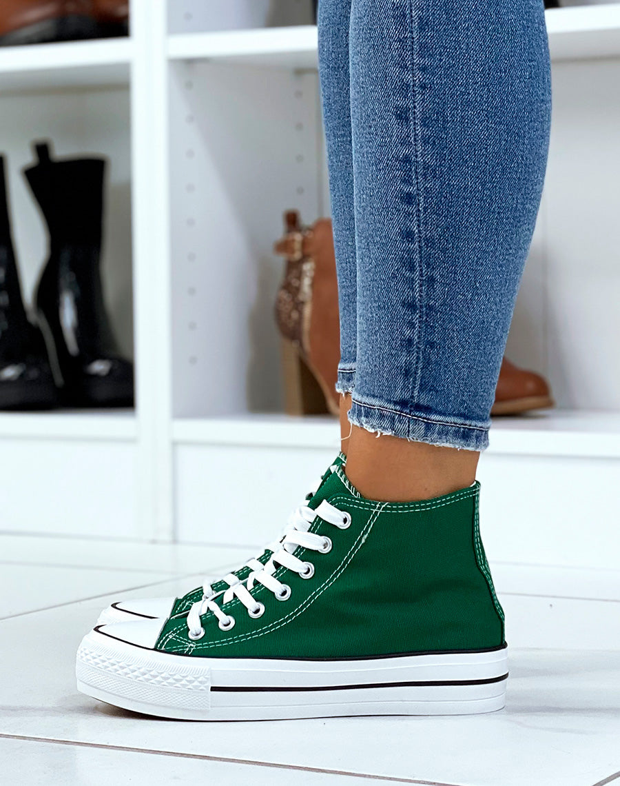 Baskets vertes en toile montantes