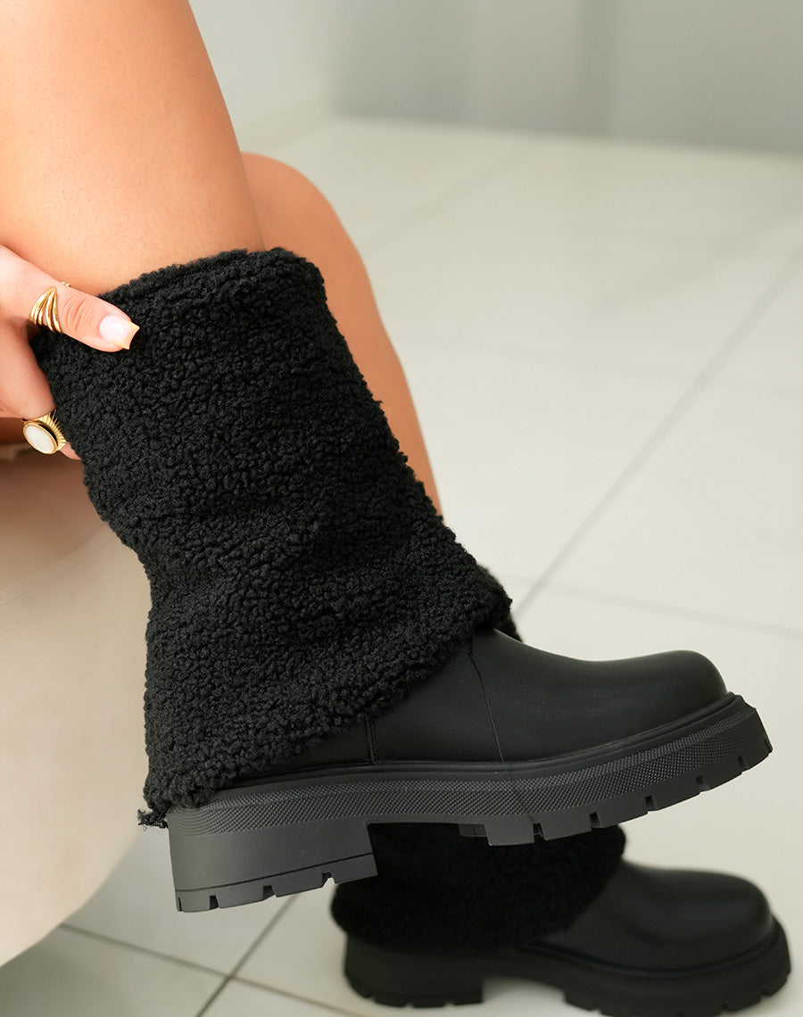 Bottes Femme Noires en Fausse Fourrure avec Semelle Crantée