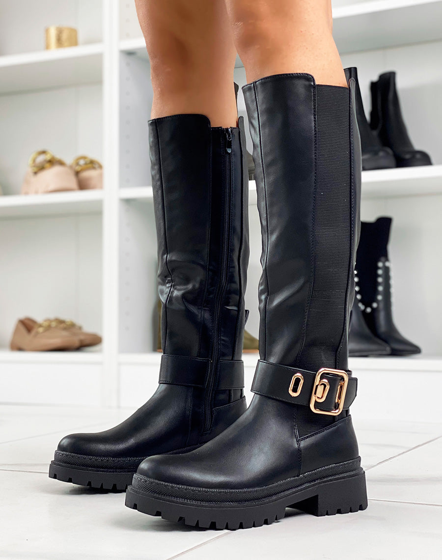 Bottes hautes noires à boucle dorée