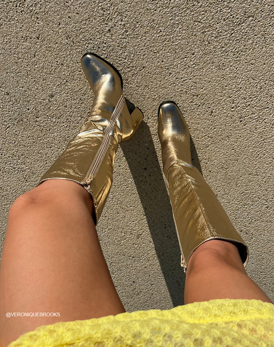 Bottes hautes noires à talon et bout carré arrondi