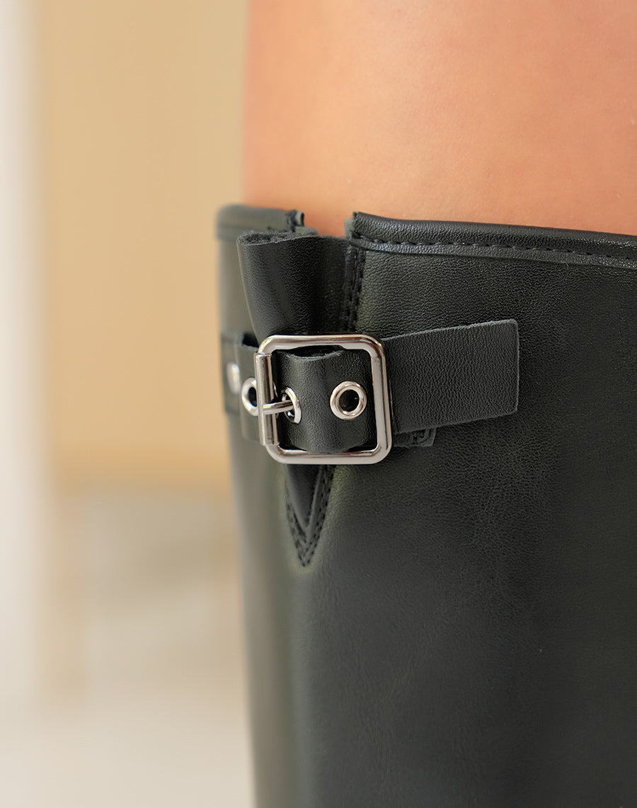 BOTTES NOIRES ? MULTIPLES LANI?RES ARGENT?ES POUR FEMME