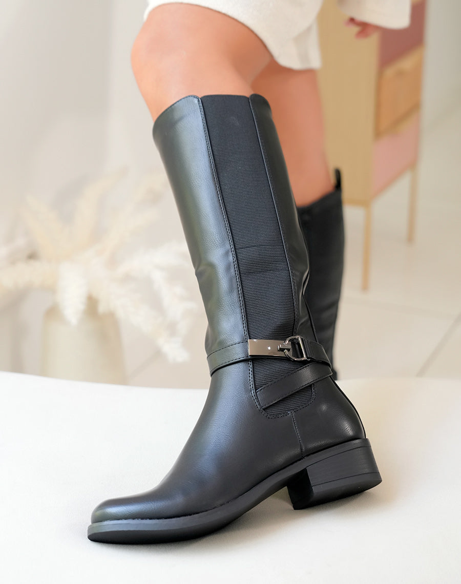 Bottes noires à petits talons bi-matière et à lanières