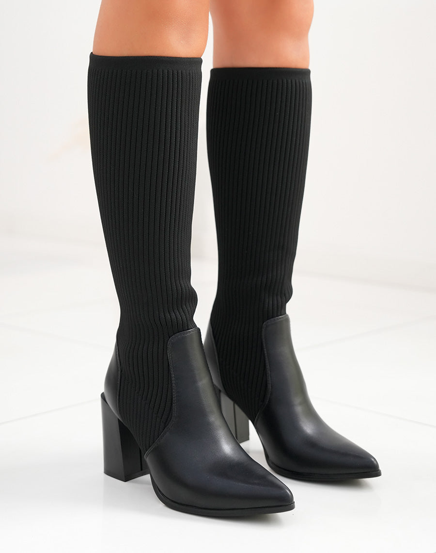 Bottes noires à talon et tige élastique avec bout pointu