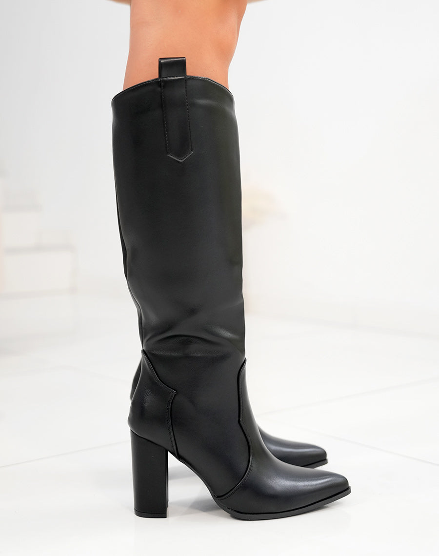 Bottes noires à talon style santiags