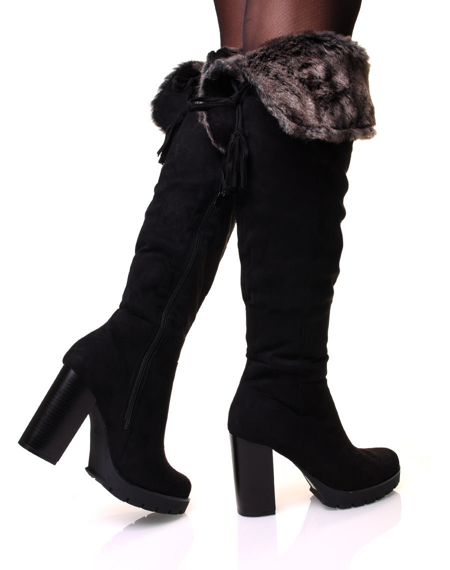 Bottes à talon noires en suédine et fourrure