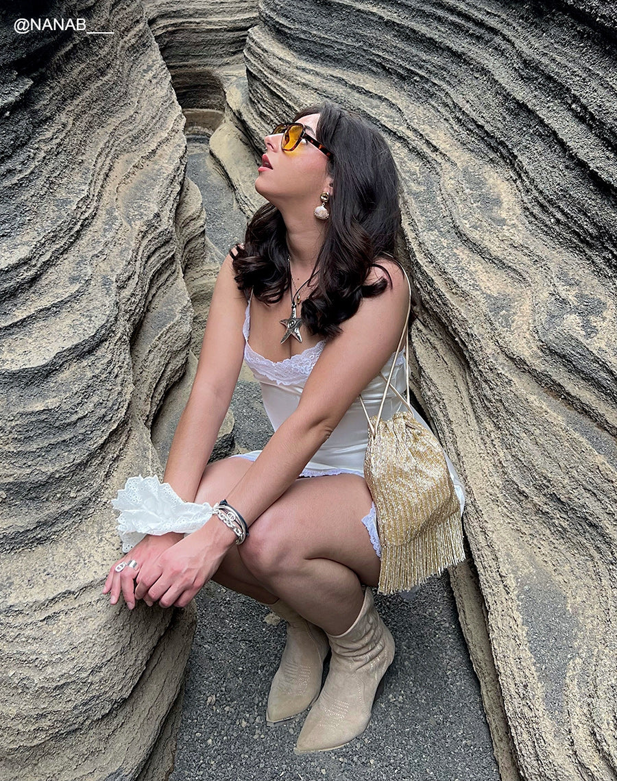 BOTTES TAUPE CLAIRES EN SUÉDINE À TALON STYLE SANTIAGS