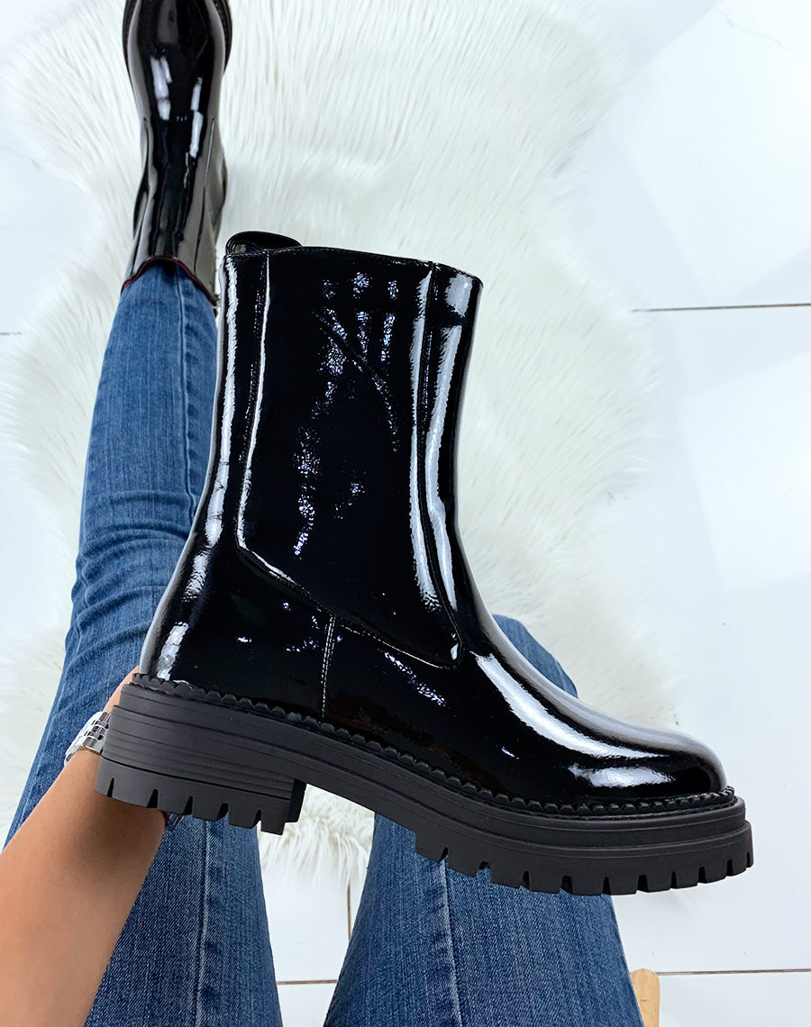 Bottes vernies noires à plateforme épaisse et crantée