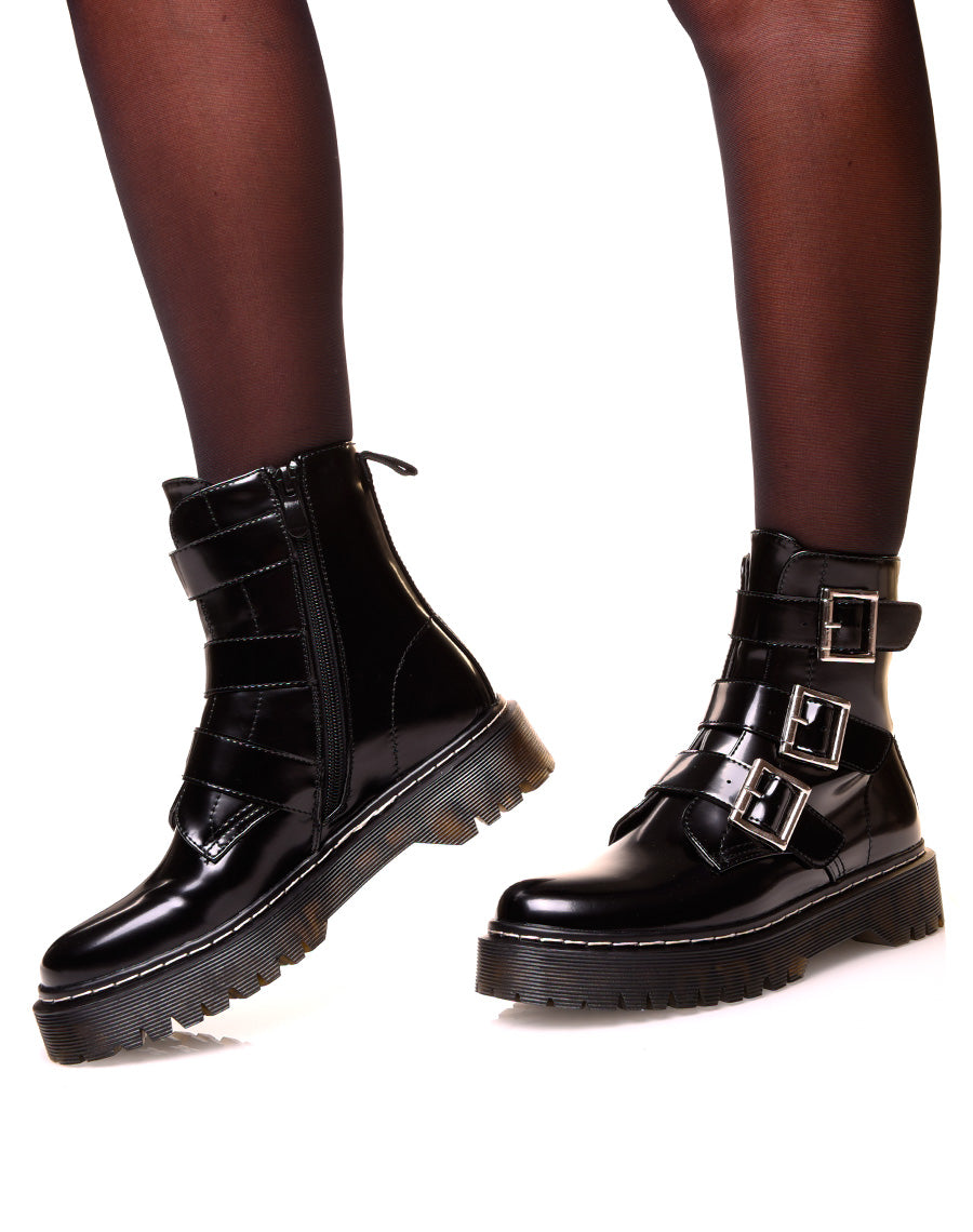 Bottine effet mate noire à sangles ajustable