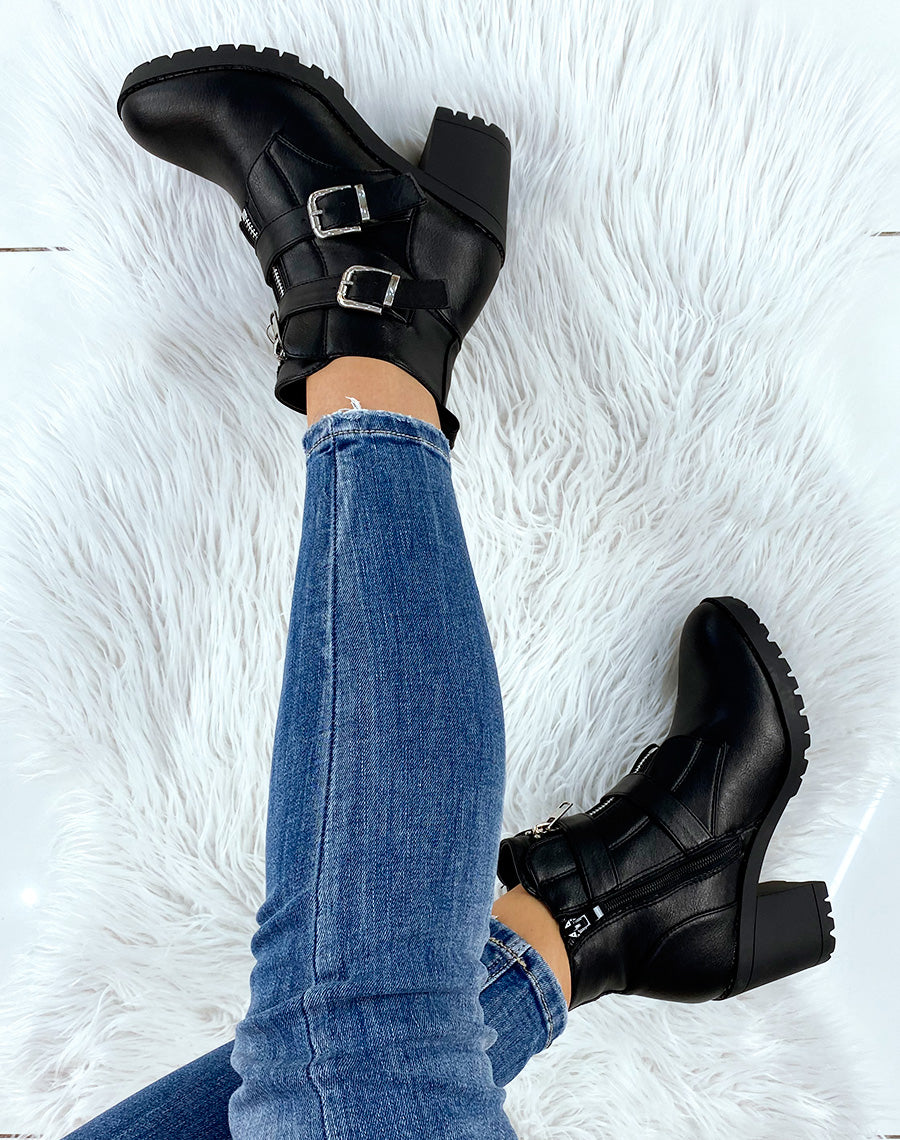 Bottine noire à talon a multiples sangles