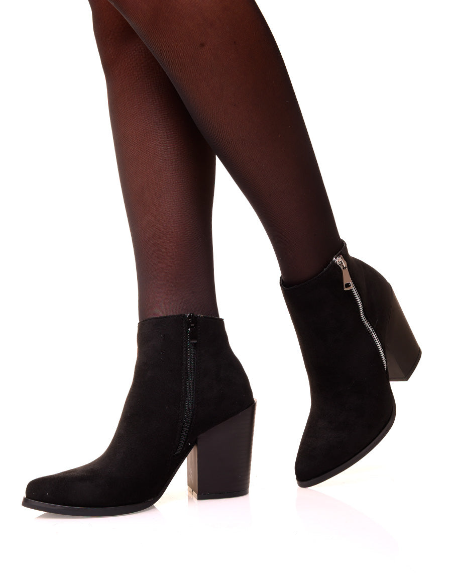 Bottine noire à talon effet suédine à zip