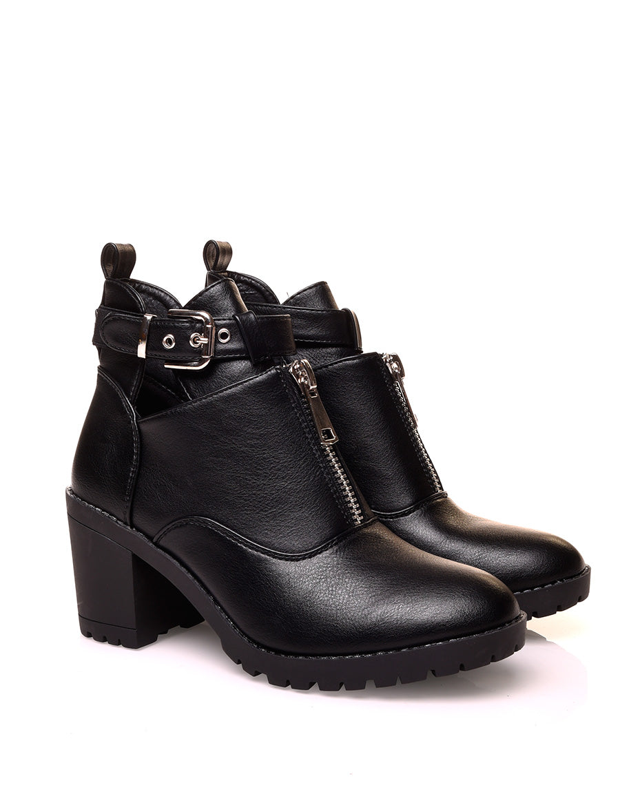 Bottine à talon épais ajouré à sangles