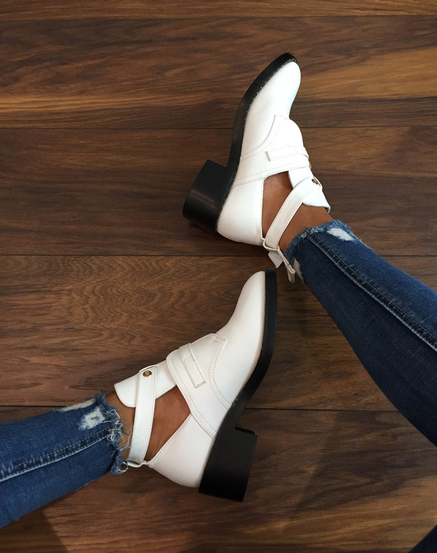 Bottines ajourées blanches