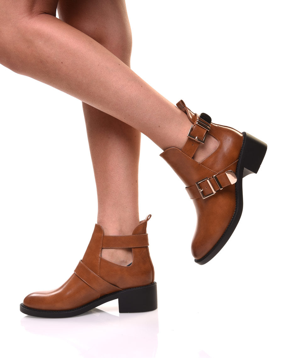 Bottines ajourées camel