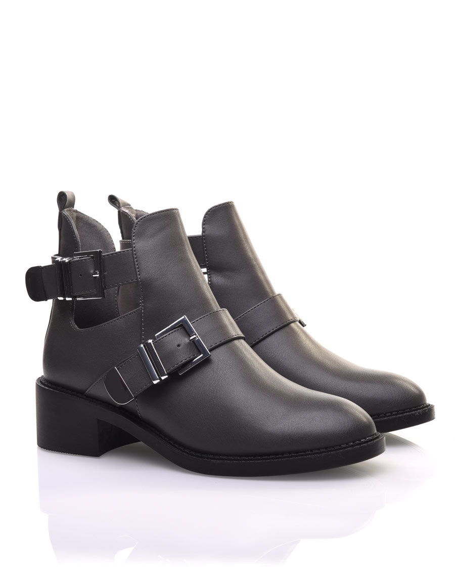 Bottines ajourées grises