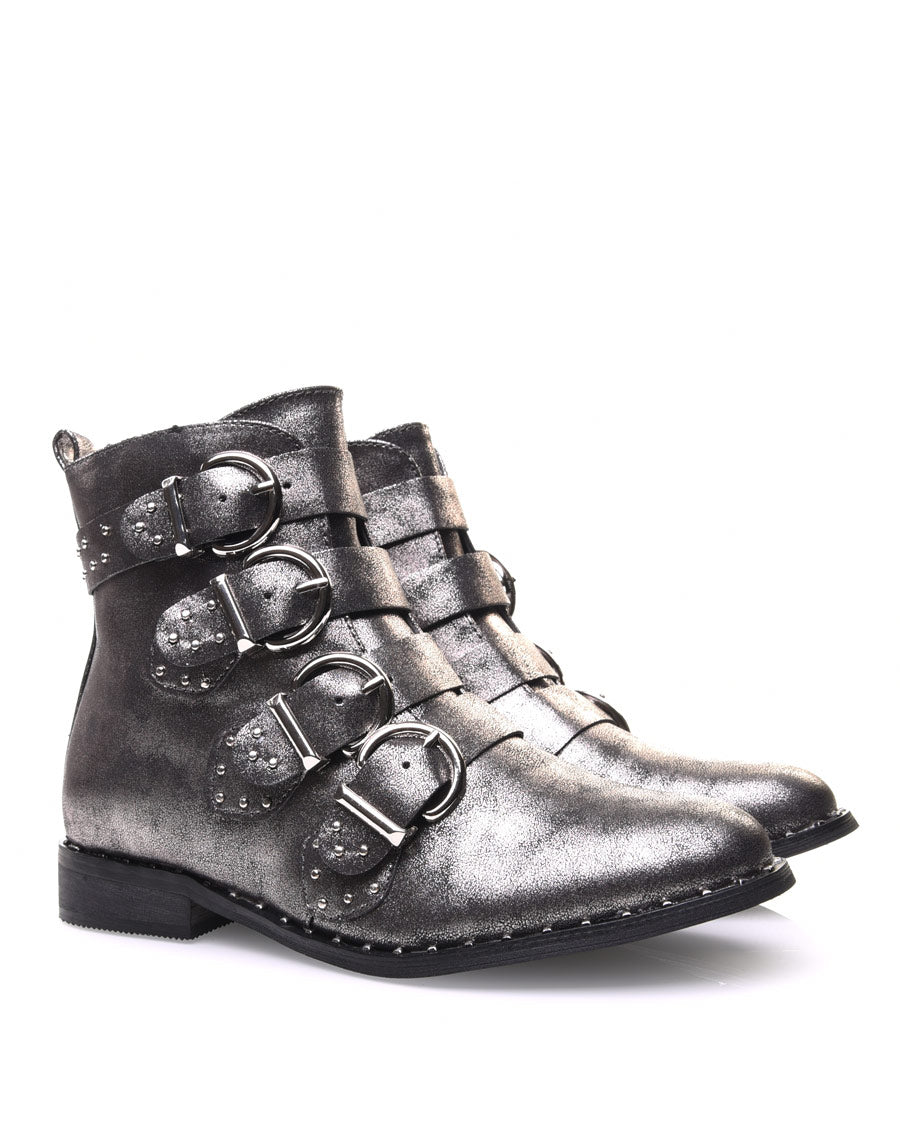 Bottines argentées à brides