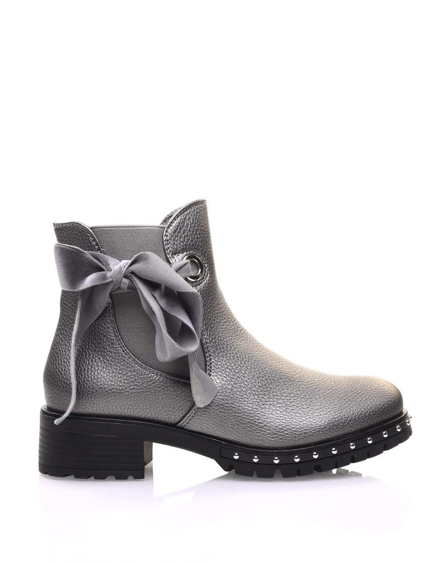 Bottines argentées à noeud